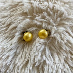 yellow pearl earrings